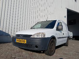 krockskadad bil auto Opel Combo Combo (Corsa C) Van 1.4 16V Twin Port (Z14XEP(Euro 4)) [66kW]  (10-200=
4/02-2012) 2009/1