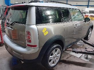 Mini Mini Clubman (R55) Combi 1.6 16V Cooper (N16-B16A) [90kW]  (03-2010/06-2014=
) picture 3