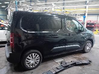 Peugeot Partner Partner (EF/EU) Van 1.5 BlueHDi 100 (DV5RCF(YHT)) [75kW]  (07-2019/...=
) picture 3