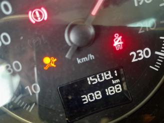 Peugeot 508 508 SW (8E/8U) Combi 1.6 HDiF 16V (DV6C(9HR)) [84kW]  (02-2012/12-2018=
) picture 2