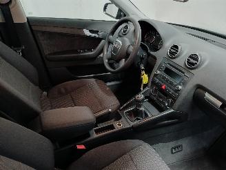 Audi A3 A3 Sportback (8PA) Hatchback 5-drs 1.8 TFSI 16V (BYT) [118kW]  (11-200=
6/03-2013) picture 9