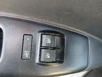 Fiat Doblo Doblo Cargo (263) Van 1.3 D Multijet (263.A.6000) [55kW]  (11-2013/12-=
2023) picture 12