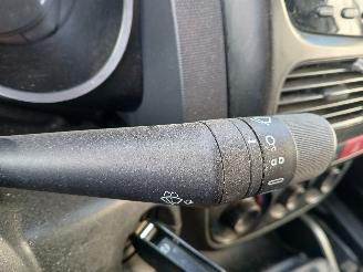 Fiat Doblo Doblo Cargo (263) Van 1.3 D Multijet (263.A.6000) [55kW]  (11-2013/12-=
2023) picture 14