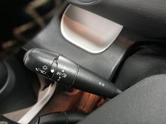 Citroën C3 C3 Picasso (SH) MPV 1.6 16V VTI 120 (EP6(5FW)) [88kW]  (02-2009/10-201=
7) picture 14