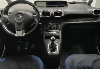 Citroën C3 C3 Picasso (SH) MPV 1.4 16V VTI 95 (EP3(8FS)) [70kW]  (12-2008/10-2017=
) picture 11