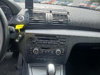 BMW 1-serie 1 serie (E88) Cabrio 118i 16V (N43-B20A) [105kW]  (03-2008/12-2013) picture 18