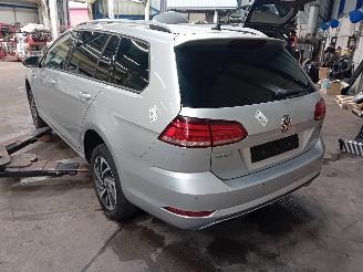 Volkswagen Golf Golf VII Variant (AUVV) Combi 2.0 TDI 16V (DFGA) [110kW]  (04-2013/12-=
2020) picture 4