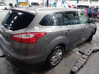 Ford Focus Focus 3 Wagon Combi 1.0 Ti-VCT EcoBoost 12V 125 (M1DA(Euro 5)) [92kW] =
 (02-2012/05-2018) picture 4