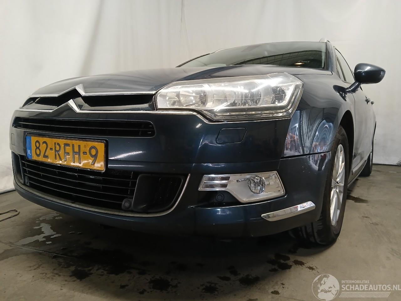 Citroën C5 C5 III Tourer (RW) Combi 1.6 HDiF 16V 110 (DV6C(9HR)) [82kW]  (02-2010=
/05-2012)