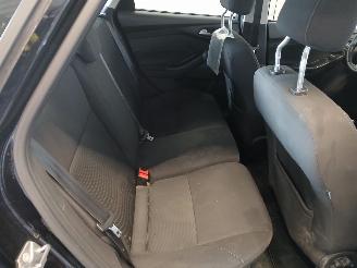 Ford Focus Focus 3 Wagon Combi 1.0 Ti-VCT EcoBoost 12V 100 (M2DC) [74kW]  (02-201=
2/05-2018) picture 9