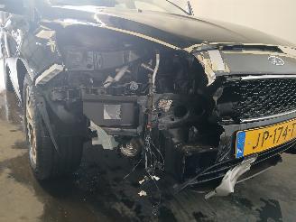 Ford Focus Focus 3 Wagon Combi 1.0 Ti-VCT EcoBoost 12V 100 (M2DC) [74kW]  (02-201=
2/05-2018) picture 24