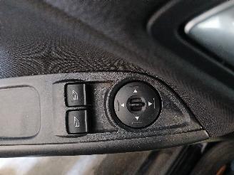 Ford Focus Focus 3 Wagon Combi 1.0 Ti-VCT EcoBoost 12V 100 (M2DC) [74kW]  (02-201=
2/05-2018) picture 12