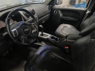 Jeep Cherokee Cherokee/Liberty (KJ) Terreinwagen 3.7 V6 24V (EKG) [155kW]  (09-2001/=
01-2008) picture 14