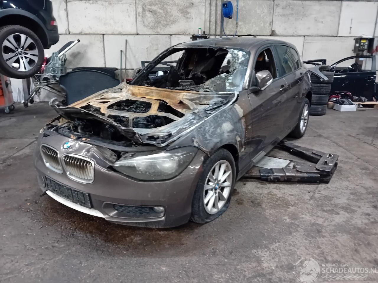 BMW 1-serie 1 serie (F20) Hatchback 5-drs 114d 1.6 16V (N47-D16A) [70kW]  (11-2012=
/06-2015)