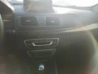 Renault Mégane Megane III Berline (BZ) Hatchback 5-drs 1.2 16V TCE 115 (H5F-400(H5F-A=
4)) [85kW]  (03-2012/02-2016) picture 11