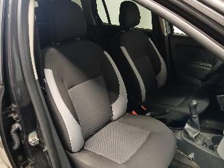 Dacia Logan Logan MCV II/Sandero Wagon (7S) Combi 0.9 TCE 12V (H4B-400(H4B-A4)) [6=
6kW]  (02-2013/...) picture 9