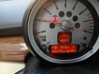 Mini Clubman Clubman (R55) Combi 1.6 16V Cooper (N12-B16A) [88kW]  (10-2007/12-2013=
) picture 2