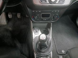 Alfa Romeo MiTo MiTo (955) Hatchback 1.3 JTDm 16V Eco (199.B.4000) [62kW]  (01-2011/12=
-2015) picture 17