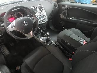 Alfa Romeo MiTo MiTo (955) Hatchback 1.3 JTDm 16V Eco (199.B.4000) [62kW]  (01-2011/12=
-2015) picture 12