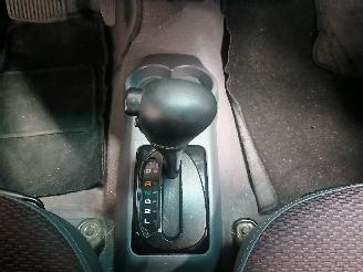 Hyundai Atos Atos Hatchback 1.1 12V (G4HG) [46kW]  (01-1997/12-2008) picture 16