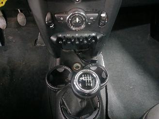 Mini Mini Mini (R56) Hatchback 1.6 16V Cooper (N16-B16A) [90kW]  (09-2009/11-201=
3) picture 14