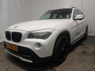 BMW X1 X1 (E84) SUV sDrive 18d 2.0 16V (N47-D20C) [105kW]  (12-2009/06-2015) picture 3