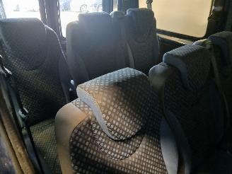 Fiat Scudo Scudo (270) Bus 1.6 D Multijet (DV6UTED4(9HU)) [66kW]  (01-2007/07-201=
6) picture 11