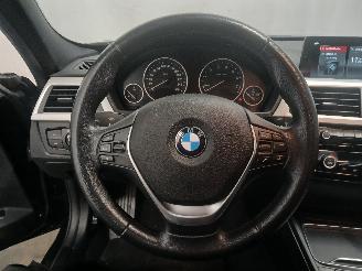 BMW 3-serie 3 serie Touring (F31) Combi 318i 1.5 TwinPower Turbo 12V (B38-B15A) [1=
00kW]  (07-2015/06-2019) picture 14