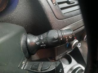 Renault Mégane Megane III Grandtour (KZ) Combi 5-drs 1.5 dCi 90 (K9K-834(K9K-H8)) [66=
kW]  (05-2009/04-2016) picture 14