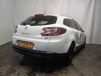 Renault Mégane Megane III Grandtour (KZ) Combi 5-drs 1.5 dCi 90 (K9K-834(K9K-H8)) [66=
kW]  (05-2009/04-2016) picture 4