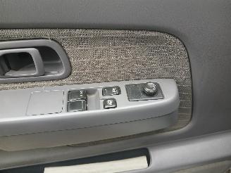 Nissan King cab King Cab/Pickup 4x4 (D22) Pick-up 2.5 dCi 16V (YD25DDTi) [98kW]  (05-2=
000/12-2008) picture 14