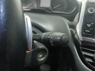 Peugeot 208 208 I (CA/CC/CK/CL) Hatchback 1.4 HDi (DV4C(8HP)) [50kW]  (03-2012/12-=
2019) picture 15