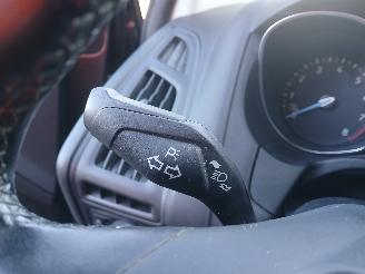 Ford Focus Focus 3 Wagon Combi 1.0 Ti-VCT EcoBoost 12V 125 (M1DD) [92kW]  (02-201=
2/05-2018) picture 14