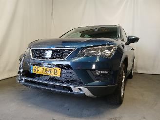 Damaged car Seat Ateca Ateca (5FPX) SUV 1.0 TSI 12V (CHZJ) [85kW]  (05-2016/...) 2017/11