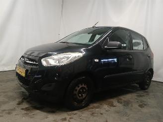 Hyundai I-10 i10 (F5) Hatchback 1.1i 12V (G4HG5) [51kW]  (04-2011/12-2013) picture 3