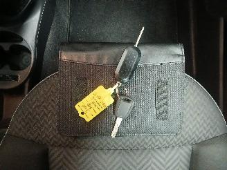 Fiat 500 500 (312) Hatchback 0.9 TwinAir 60 (312.A.6000) [44kW]  (12-2013/...) picture 19