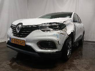 uszkodzony samochody osobowe Renault Kadjar Kadjar (RFEH) SUV 1.3 TCE 140 FAP 16V (H5H-490(H5H-E4)) [103kW]  (08-2=
018/...) 2021/2