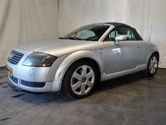 Audi TT TT Roadster (8N9) Cabrio 1.8 20V Turbo (AWP) [132kW]  (10-1999/02-2007=
) picture 3