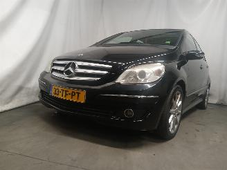 Coche accidentado Mercedes B-klasse B (W245) Hatchback 2.0 B-200 16V Turbo (M266.980) [142kW]  (03-2005/11=
-2011) 2006/8