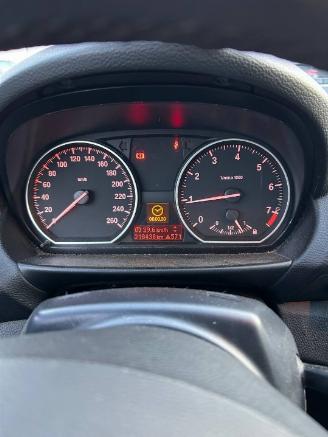 BMW 1-serie 1 serie (E88) Cabrio 120i 16V (N43-B20A) [125kW]  (12-2007/10-2013) picture 2