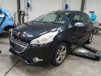 Sloopauto Peugeot 208 208 I (CA/CC/CK/CL) Hatchback 1.4 16V (EP3C(8FP)) [70kW]  (03-2012/12-=
2019) 2012/6