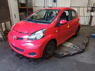 Auto da rottamare Toyota Aygo Aygo (B10) Hatchback 1.0 12V VVT-i (1KR-FE) [50kW]  (07-2005/05-2014) 2009/3