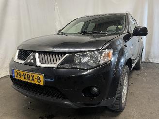 Avarii autoturisme Mitsubishi Outlander Outlander (CW) SUV 2.4 16V Mivec 4x2 (4B12) [125kW]  (11-2006/11-2012)= 2008/1