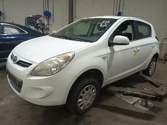 Sloopauto Hyundai I-20 i20 Hatchback 1.2i 16V (G4LA) [57kW]  (09-2008/12-2012) 2011/2