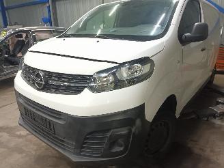 Démontage voiture Opel Vivaro Vivaro Van 2.0 CDTI 122 (D20DTL(DW10FE)) [90kW]  (03-2019/12-2022) 2020/10