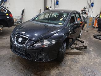 Sloopauto Seat Leon Leon (1P1) Hatchback 5-drs 2.0 TFSI 16V (BWA) [136kW]  (09-2005/05-200=
6) 2006/3
