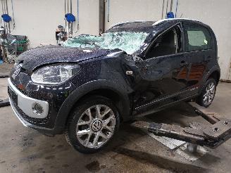 Sloopauto Volkswagen Up! Up! (121) Hatchback 1.0 12V 75 (CHYB) [55kW]  (08-2011/11-2019) 2014/3