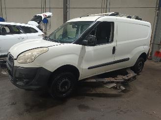 Autoverwertung Fiat Doblo Doblo Cargo (263) Ch.Cab/Pick-up 1.3 MJ 16V DPF Euro 5 (263.A.1000) [6=
6kW]  (02-2010/...) 2010