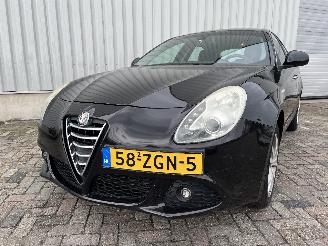 Schadeauto Alfa Romeo Giulietta Giulietta (940) Hatchback 1.4 TB 16V MultiAir (940.A.2000) [125kW]  (0=
4-2010/10-2018) 2012/11