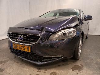 Schadeauto Volvo V-40 V40 (MV) Hatchback 5-drs 2.0 D2 16V (D4204T8(Euro 6b)) [88kW]  (02-201=
5/08-2019) 2015/8